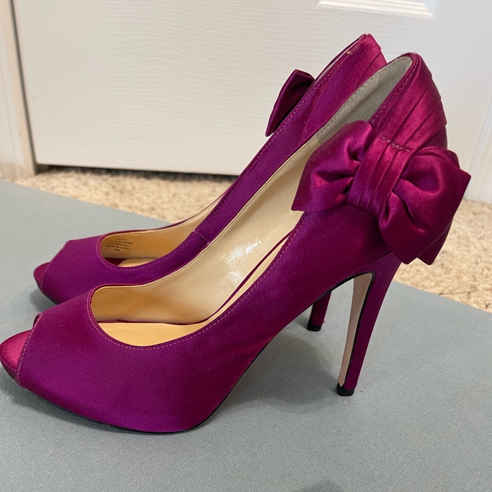 Ivanka Trump Magenta Peep-Toe Heels